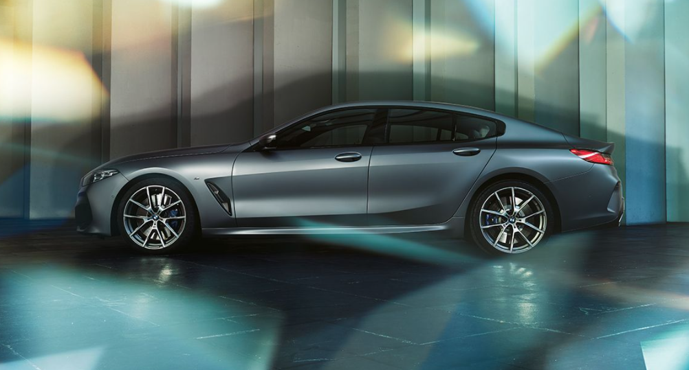 2022 Model BMW 8 Serisi Fiyatları ve Tasarımı