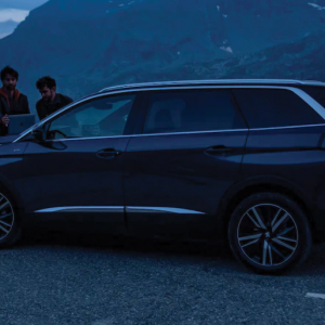 2022 Model Peugeot 5008 Allure