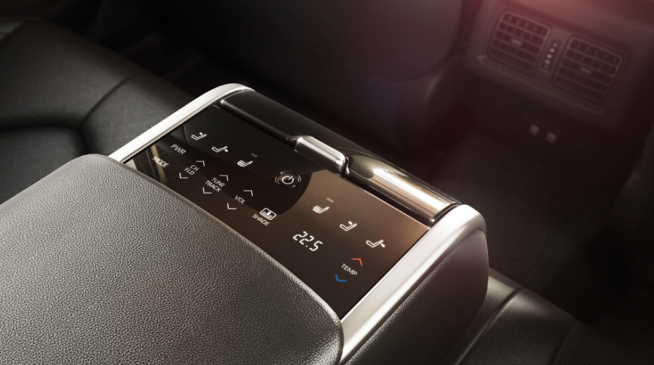 2022 Model Toyota Yeni Camry Hybrid Orta Konsol Teknoloji