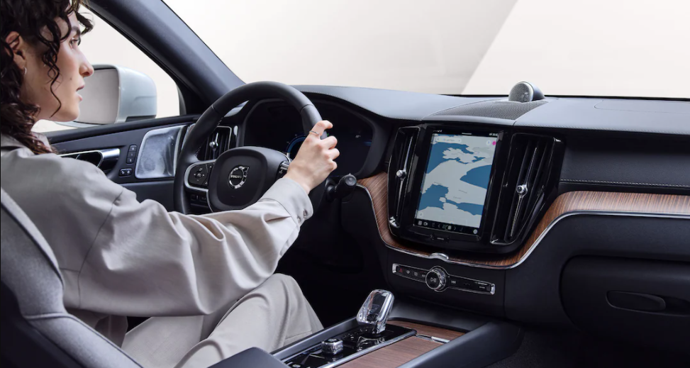 Volvo Xc60 2022 Multimedya Ekrani Direksiyon