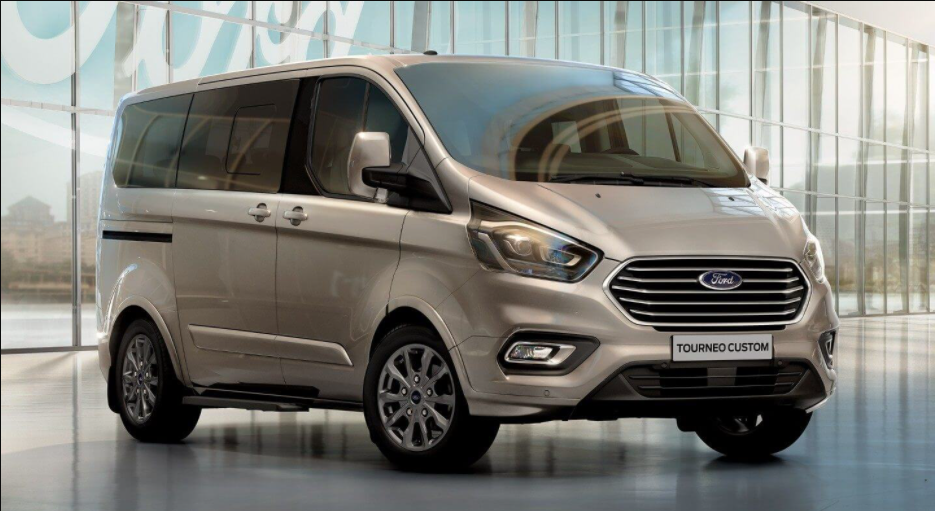 Otomobil Ruhsatlı Ford Minibüs: 2022 Model Ford Tourneo Custom Fiyatları ve Özellikleri